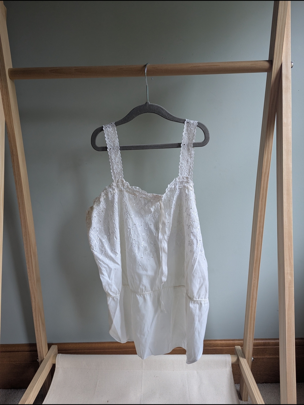 White Lace-Trim Cotton Camisole Top